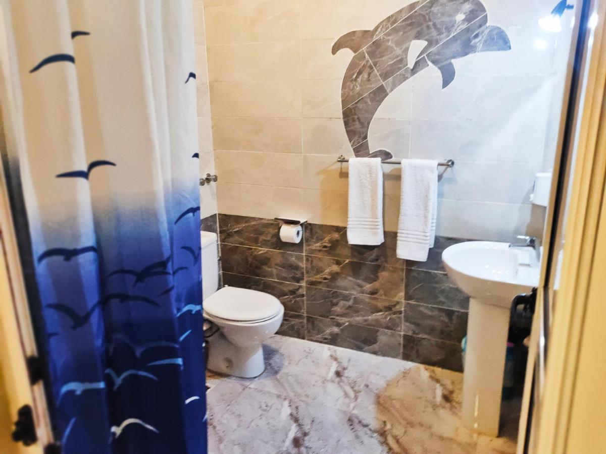Dolphin Hotel El Qoseir Екстериор снимка