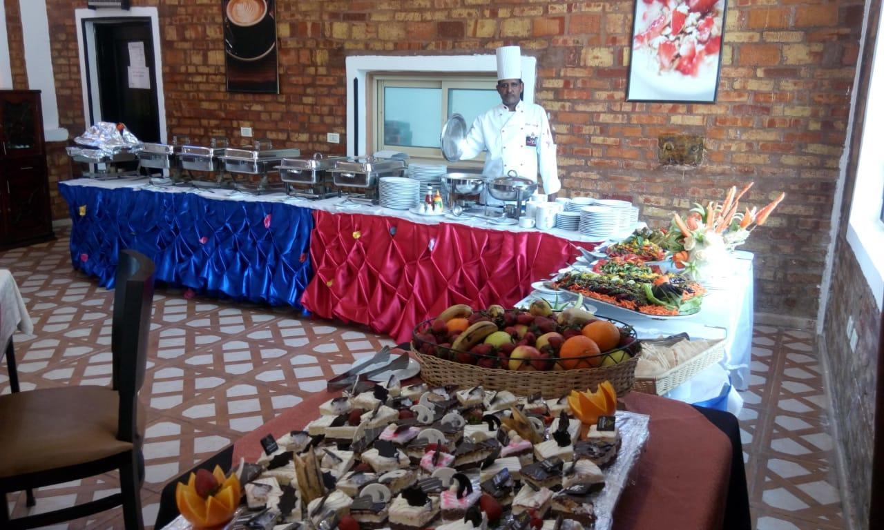 Dolphin Hotel El Qoseir Екстериор снимка